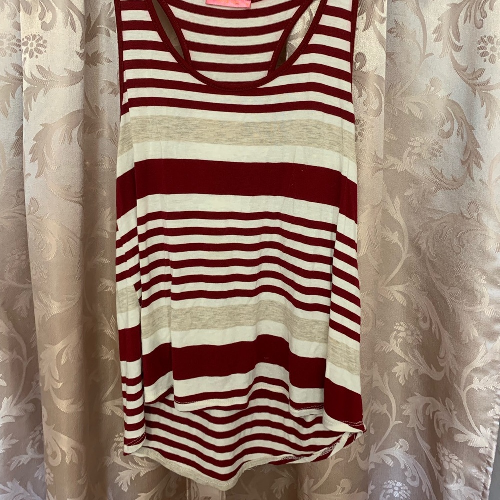 Red/white/tan tank top